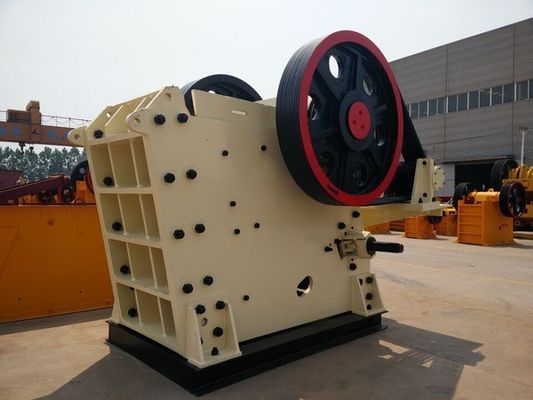 Medium Granularity PE Jaw Stone Crusher Machine mining Crushing Equipment