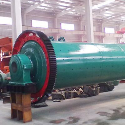 آسیاب میله ای در صنعت معدن، سنگ های معدنی را به طور ریز خرد و آسیاب می کند.