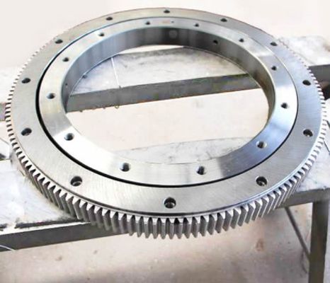 فرآیند درمان حرارتی فولاد ریخته گلوله آسیاب بزرگ Gear سفارشی برای معدن