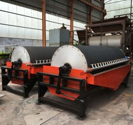 دستگاه جداکننده مغناطیسی طبل مرطوب 20t / h 35r / min برای پردازش مواد معدنی